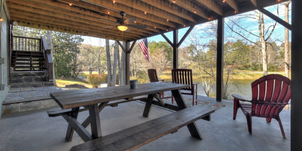 Blairsville Cabin - Moon Tower Cabin - Exterior