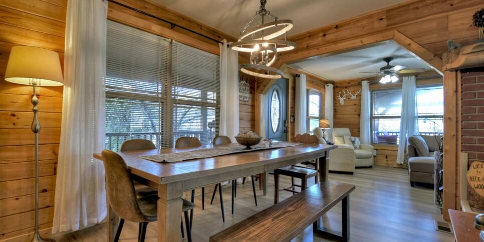 Blairsville Cabin - Moon Tower Cabin - Kitchen