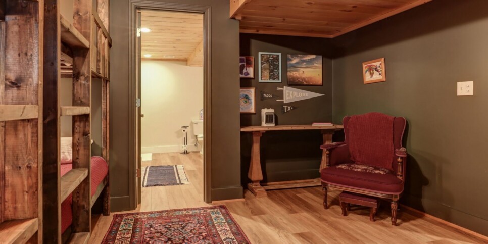 Big Canoe - Resting Retreat - Bedroom