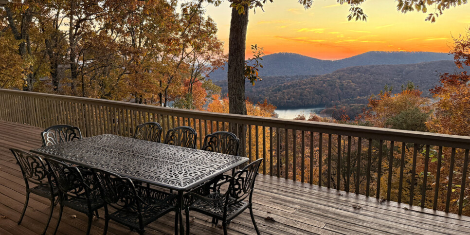 Big Canoe Starry Night Exterior