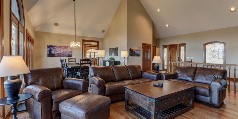 Big Canoe Rental - Starry Nights - Living Room