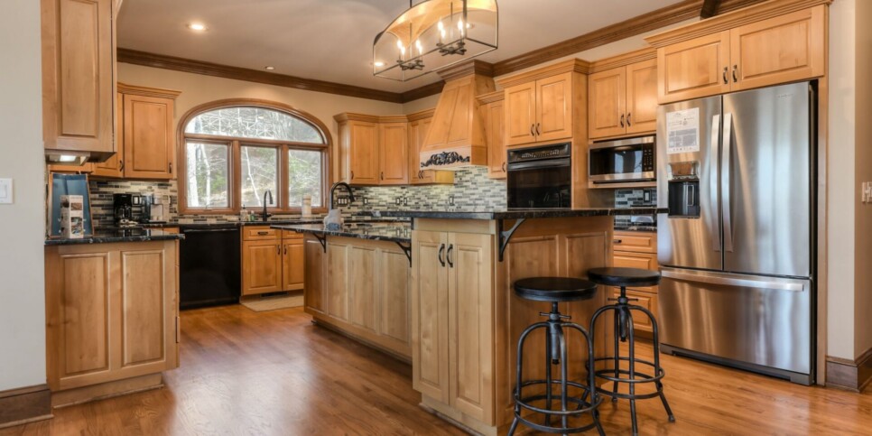 Big Canoe Rental - Starry Nights - Kitchen