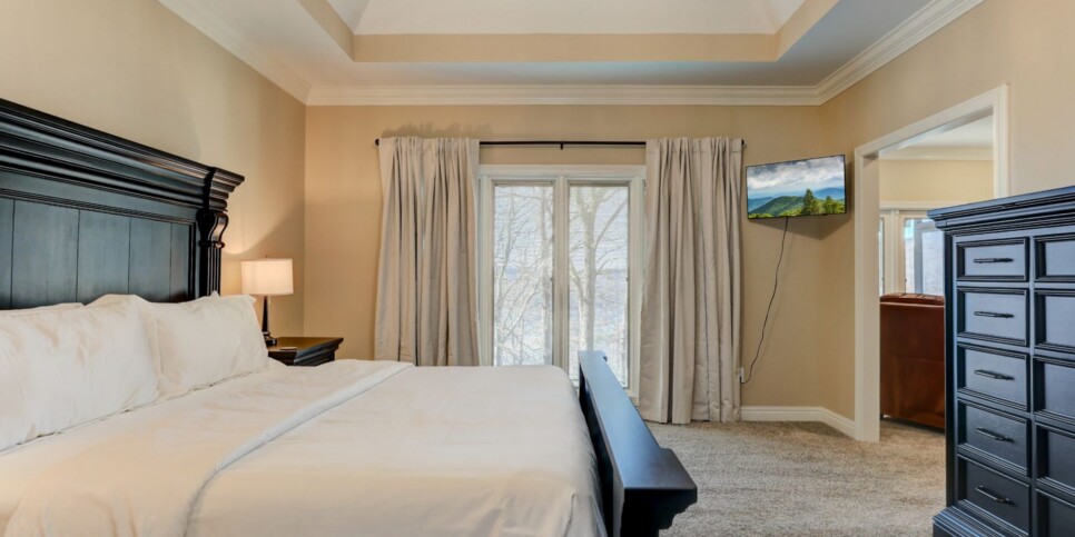 Big Canoe Rental - Starry Nights - Bedroom