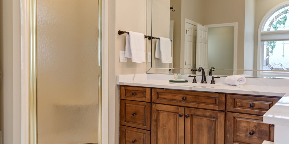 Big Canoe Rental - Starry Nights - Bathroom