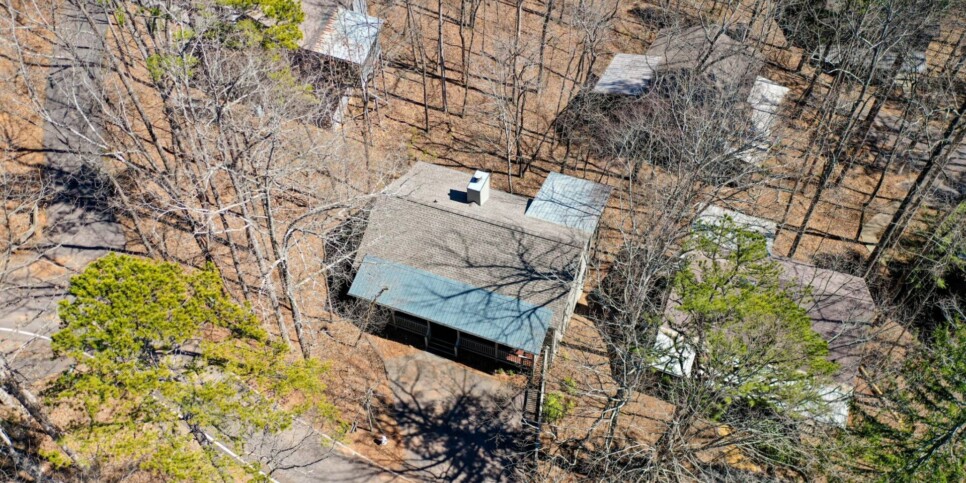 Big Canoe Rental - HooRay - Exterior