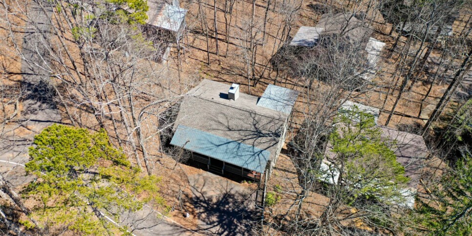 Big Canoe Rental - HooRay - Exterior