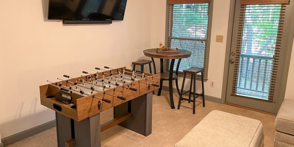 Big Canoe - HooRay - Recreation