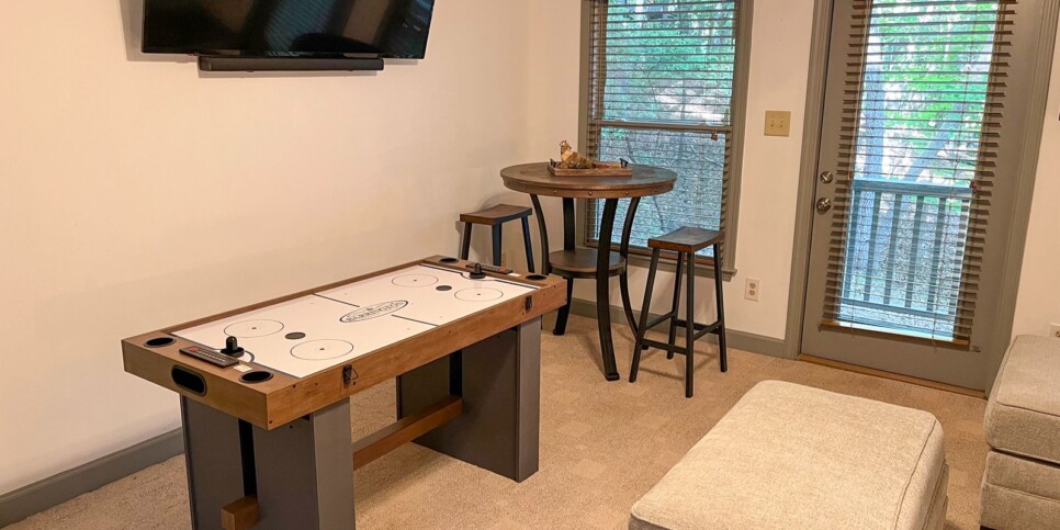 Big Canoe - HooRay - Recreation