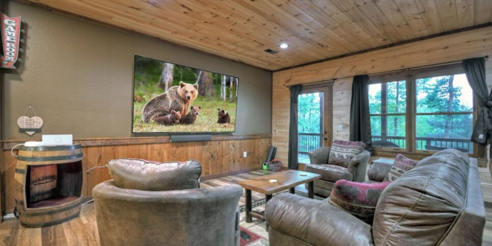 Cherry Log Cabin - The Lost Shepherd - Rec Room