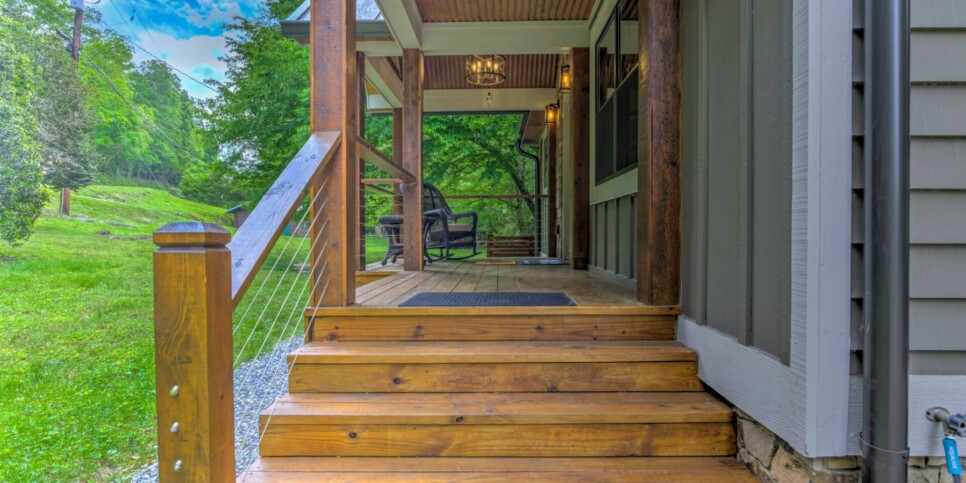 Blue Ridge Cabin - River Cottage of Blue Ridge - Exterior