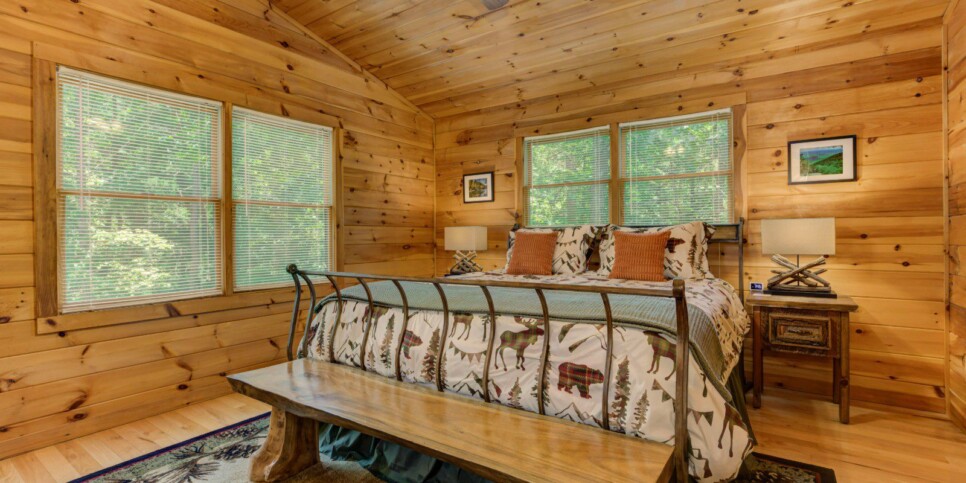 Blue Ridge - Family Time Cabin - Bedroom