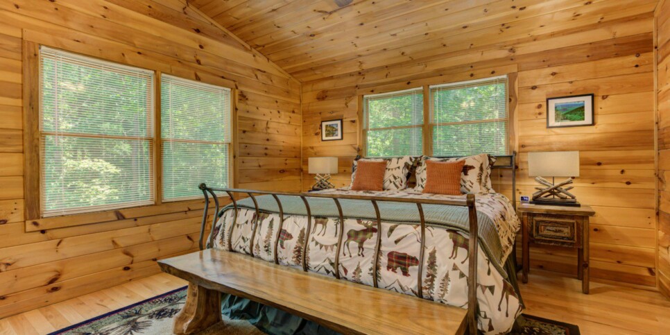 Blue Ridge - Family Time Cabin - Bedroom