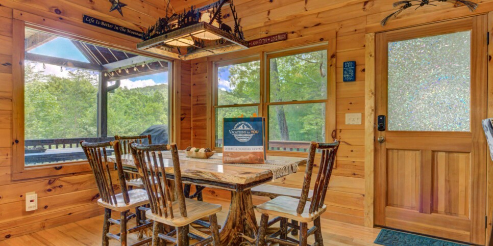 Blue Ridge - Family Time Cabin - Kitchen