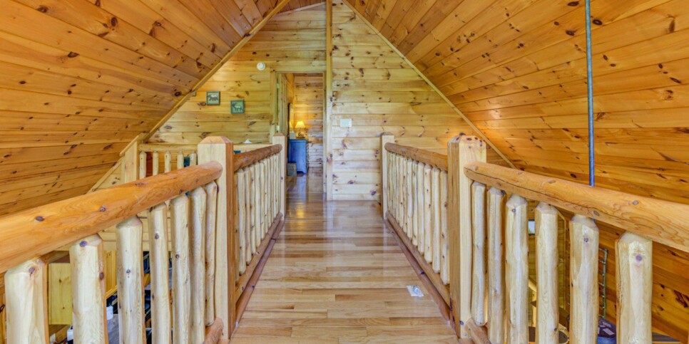 Blue Ridge - Family Time Cabin - Rec Room