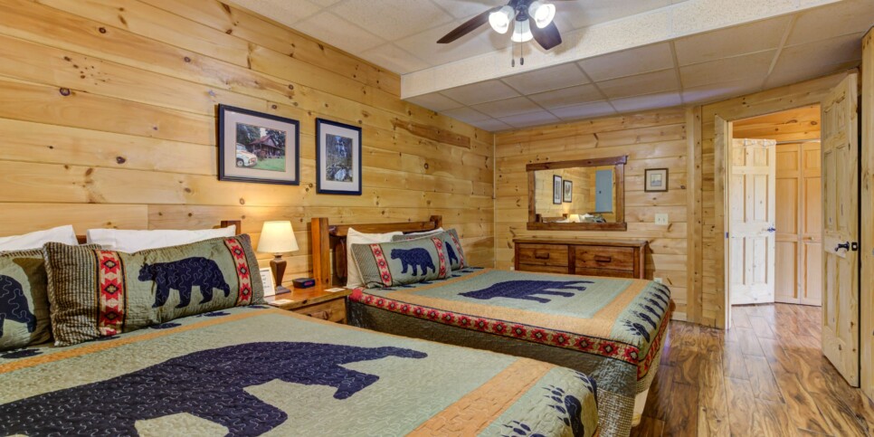 Blue Ridge Cabin - Sunrise Splendor - Bedroom