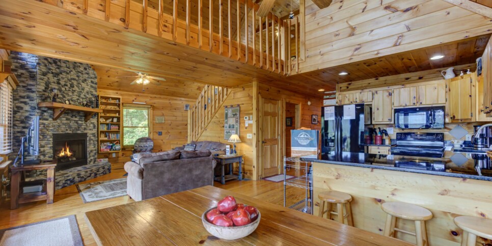 Blue Ridge Cabin - Sunrise Splendor - Kitchen