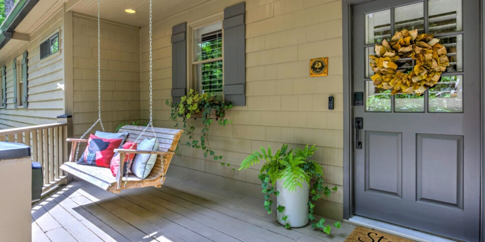 Big Canoe - Wandering Creek - Exteriror