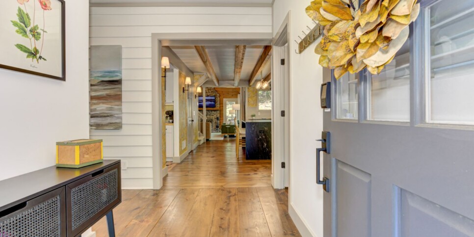 Big Canoe - Wandering Creek - Entry Way