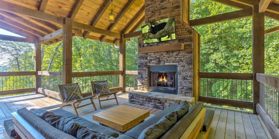 Blue Ridge - Little Creek Cabin - Exterior