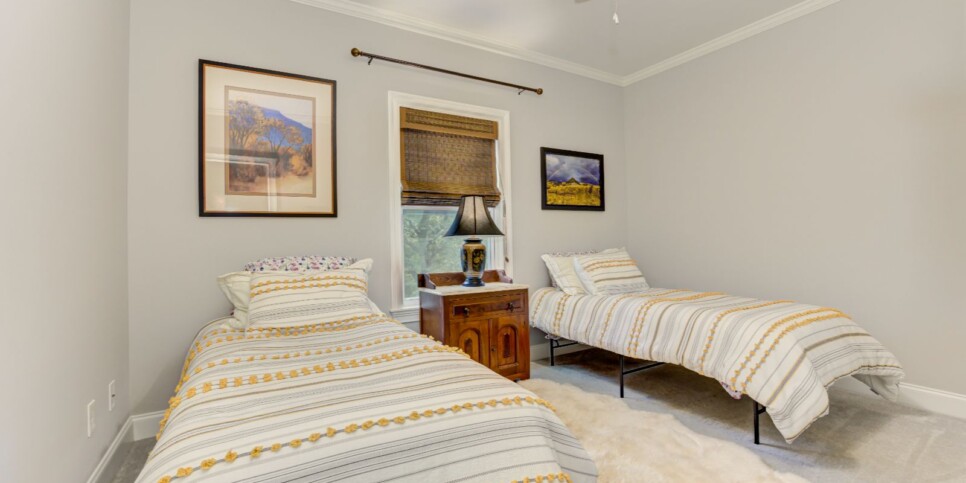 Jasper-The Winchester House-Bedroom