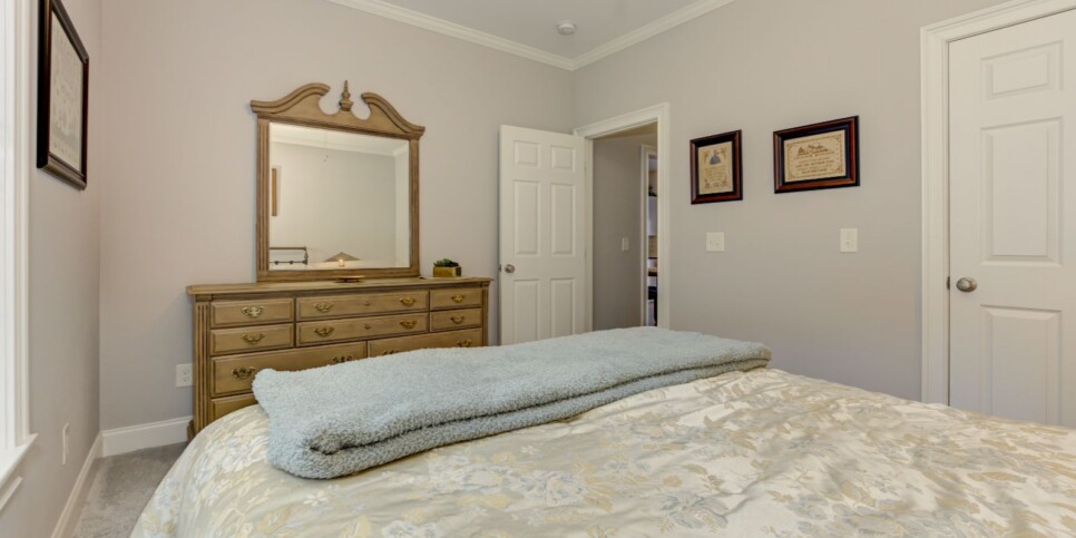 Jasper-The Winchester House-Bedroom