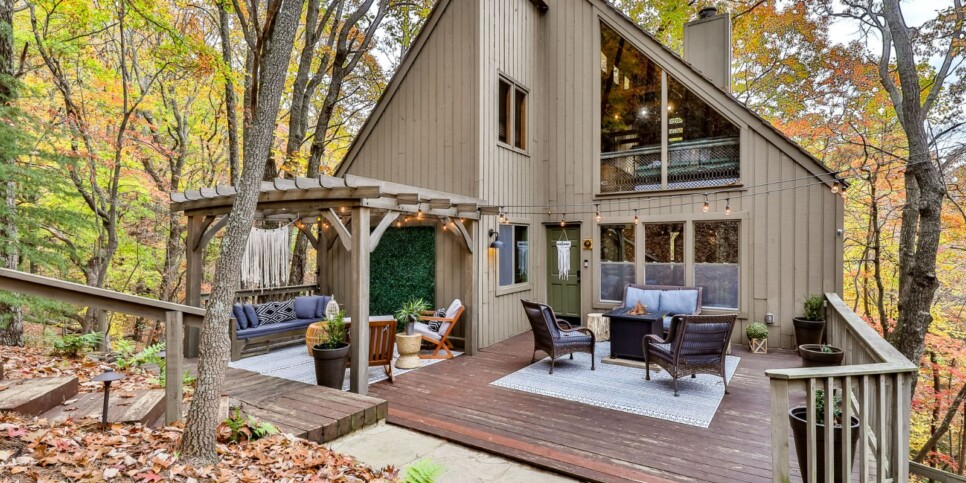 Big Canoe - Good Times - Exterior