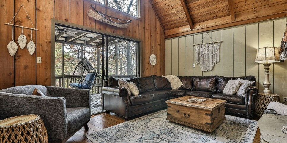 Big Canoe - Good Times - Living Room