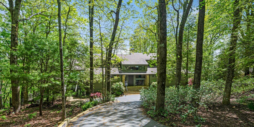 Big Canoe - Heaven on Earth - Exterior