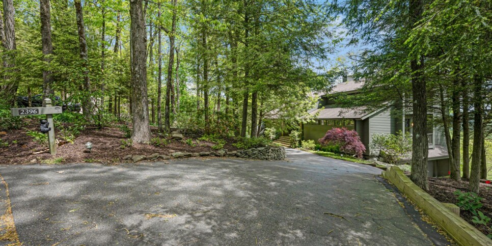 Big Canoe - Heaven on Earth - Exterior