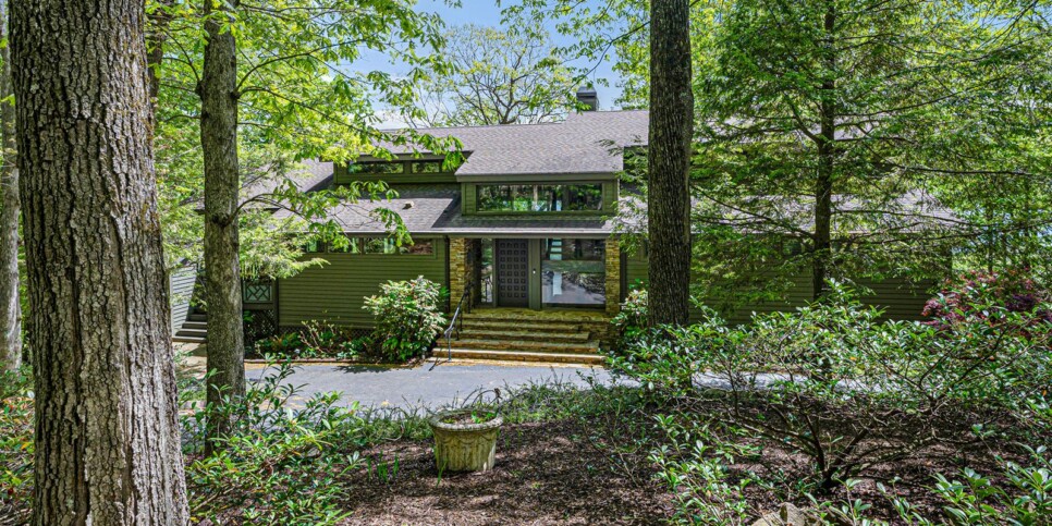 Big Canoe - Heaven on Earth - Exterior