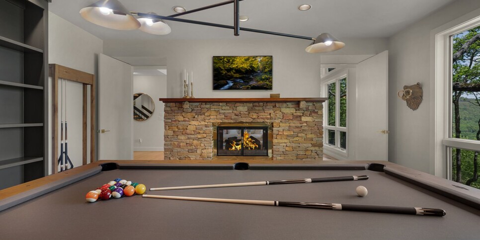 Big Canoe - Heaven on Earth - Rec Room