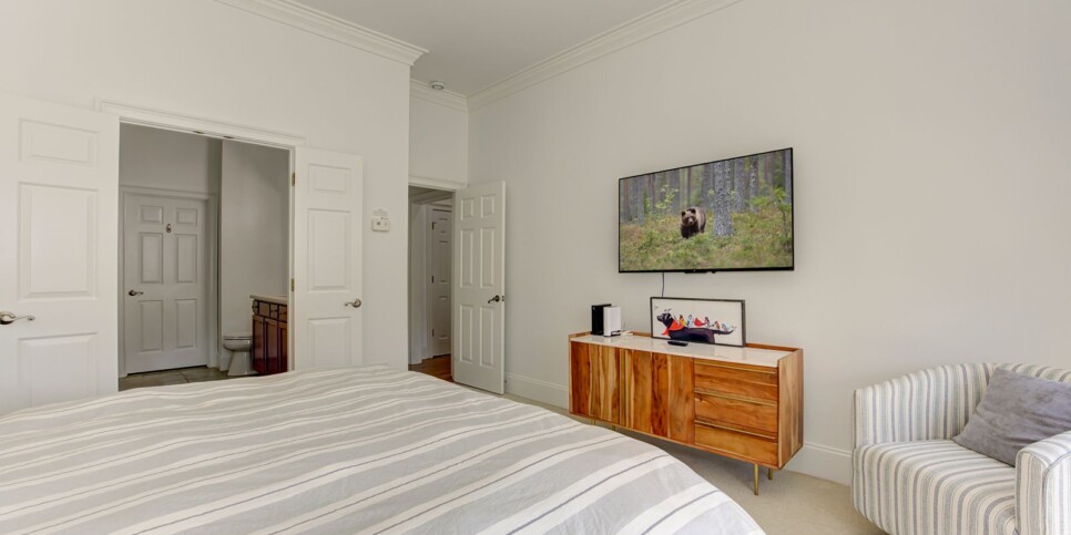 Big Canoe - Mountain Grove Lodge - Bedroom