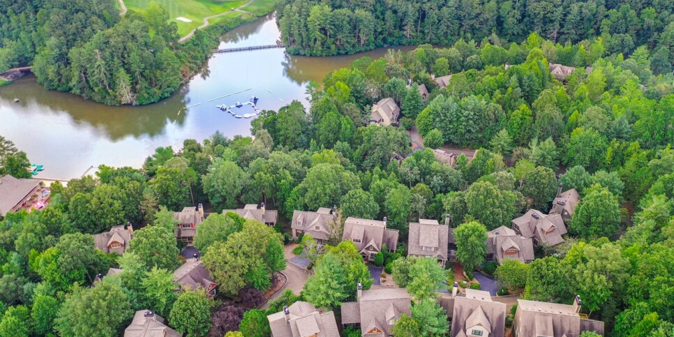 Big Canoe - Mountain Grove Lodge - Exterior