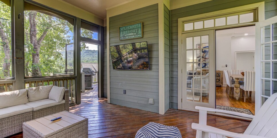 Big Canoe - Mountain Grove Lodge - Exterior