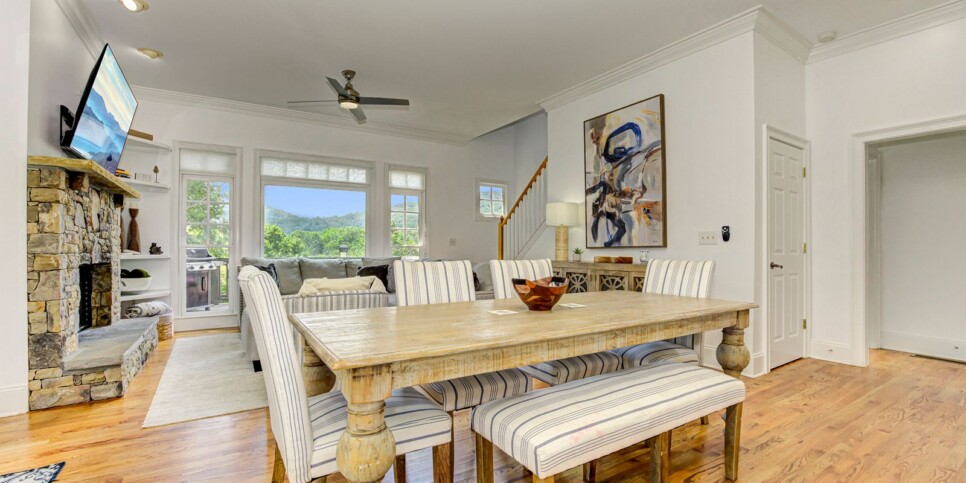 Big Canoe - Mountain Grove Lodge - Kitchen