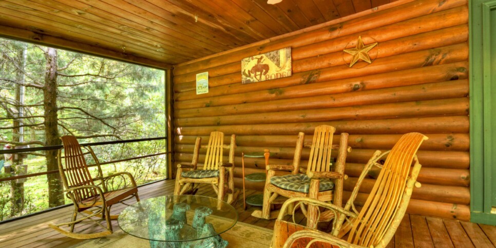 blue-ridge-cabins-cowboy-cabin-exterior