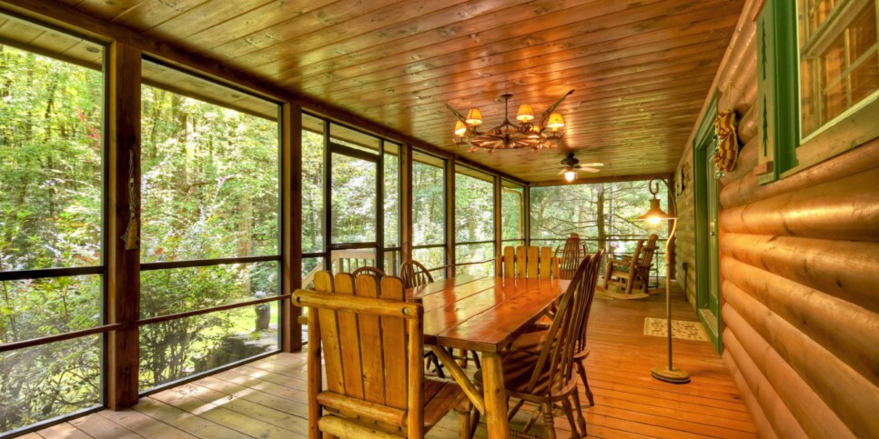 blue-ridge-cabins-cowboy-cabin-exterior