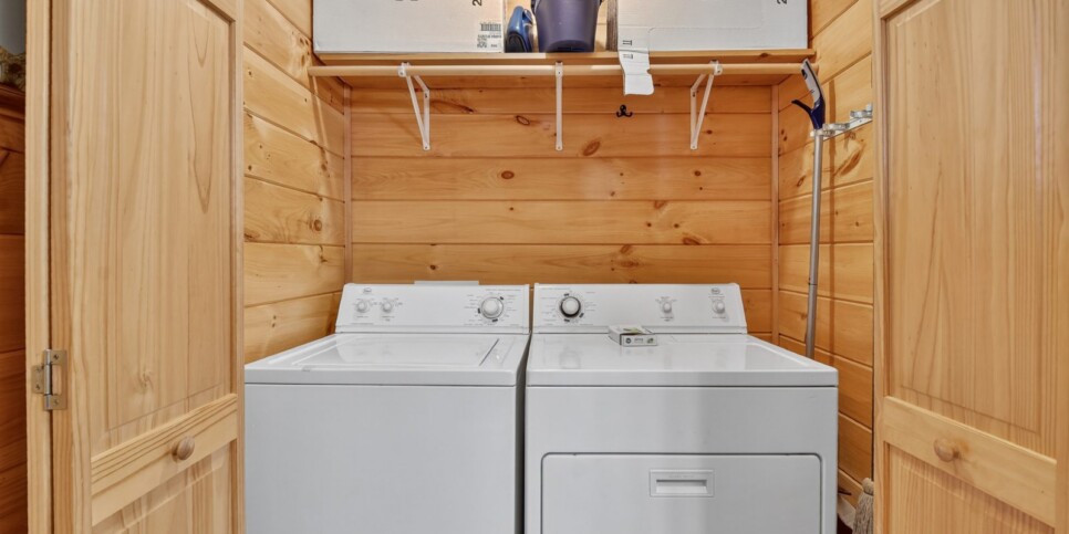 blue ridge amazing mountain view bathroom
