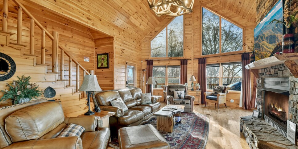 blue ridge amazing mountain view living room