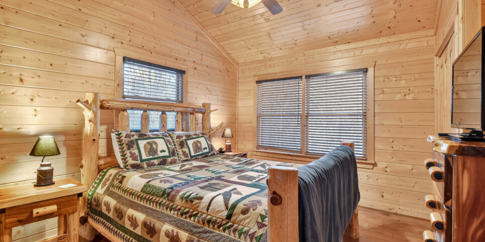 blue ridge astounding river view bedroom