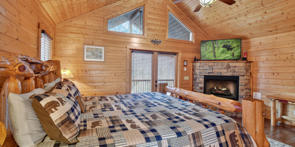 blue ridge astounding river view bedroom