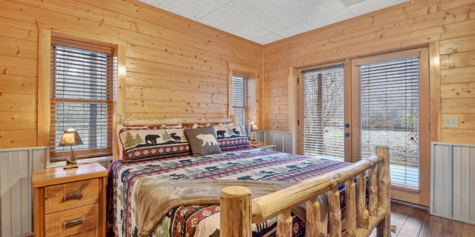 blue ridge astounding river view bedroom