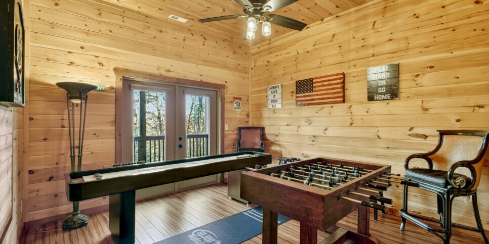blue ridge awe inspiring mountain view rec room