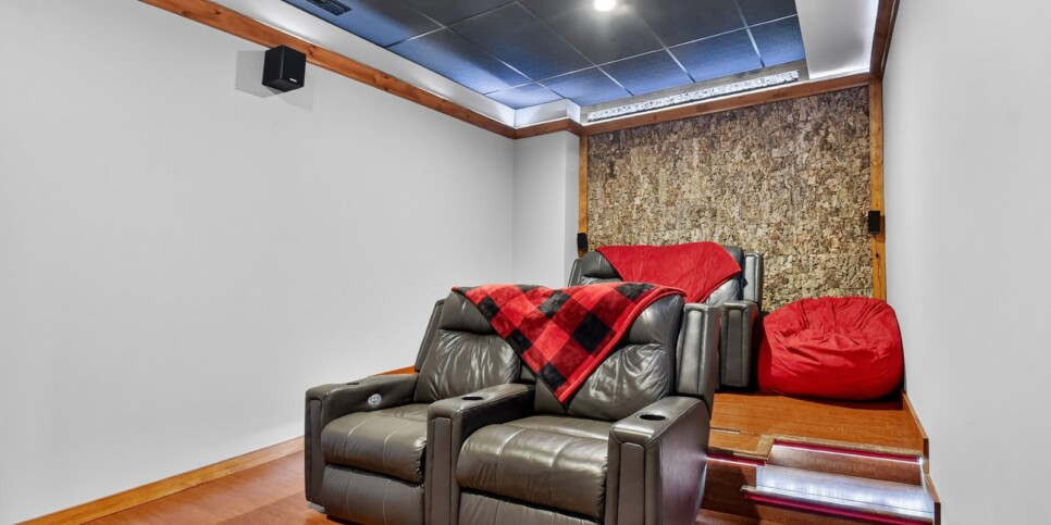 blue ridge awe inspiring mountain view rec room