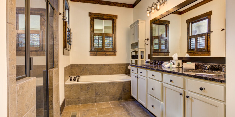 Big-Canoe-Choctaw-Getaway-bathroom