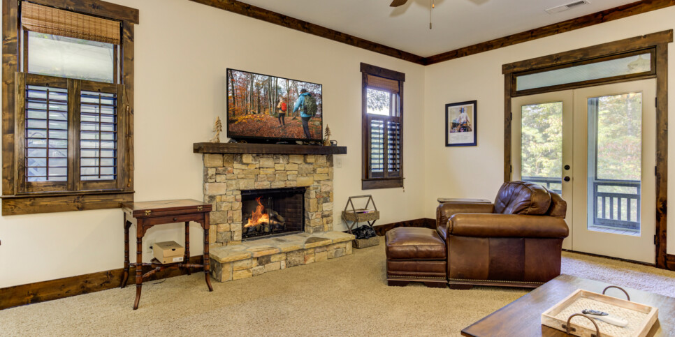 Big-Canoe-Choctaw-Getaway-rec-room