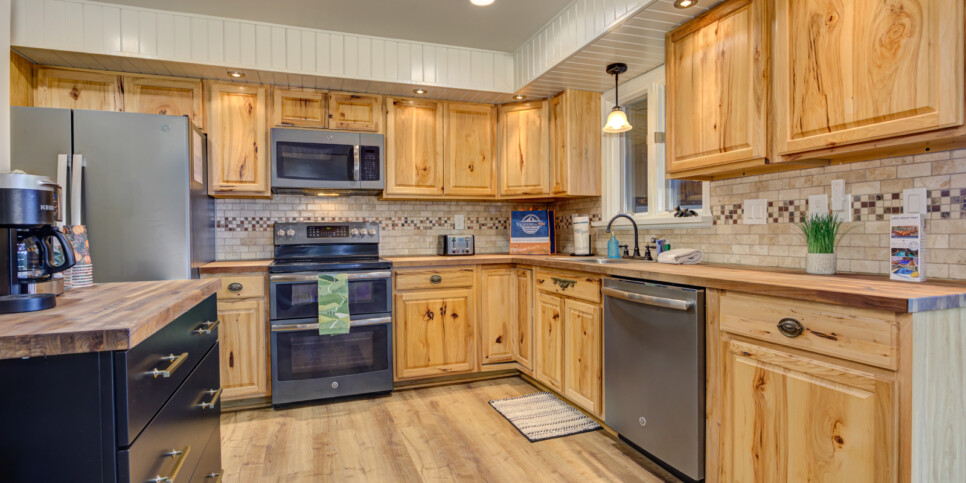 big-canoe-serenitys-edge-kitchen