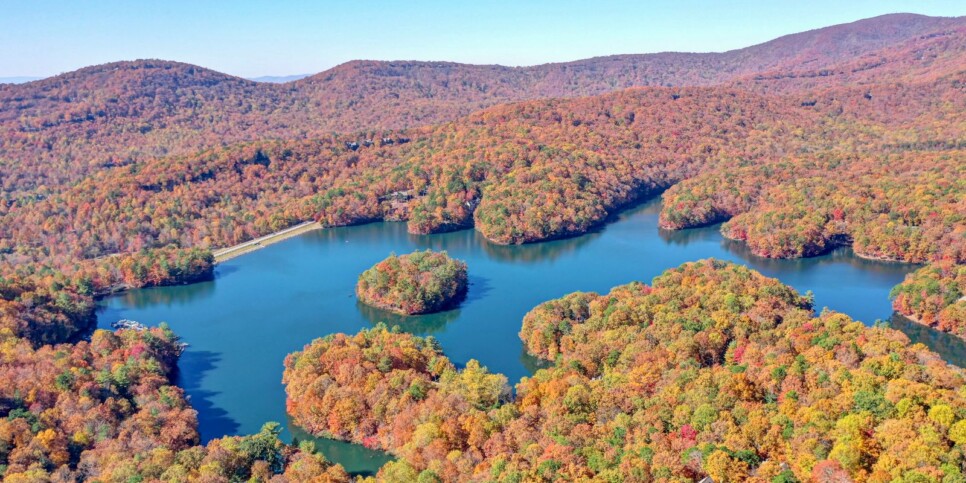 Big Canoe - Deer Memories - Exterior