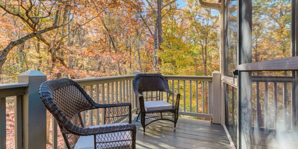 Big Canoe - Deer Memories - Exterior