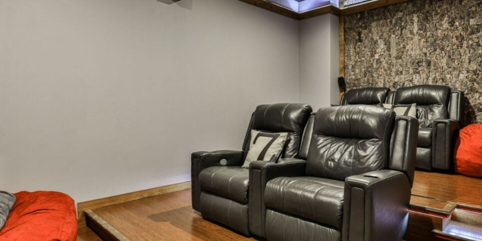 Blue Ridge - Awe-Inspiring Mountain View - Temporary Photos